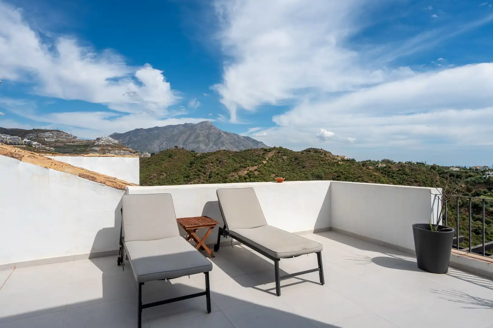 Penthouse with balcony for sale in La Quinta, imagen 18