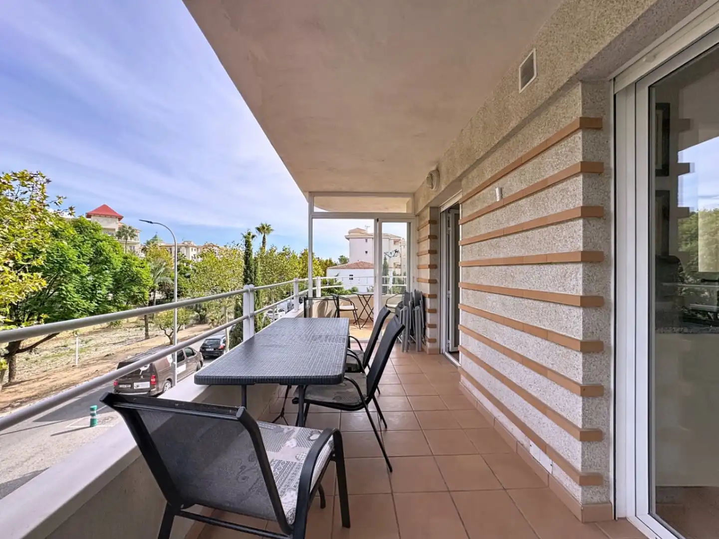 Terrasse von Wohnung zum Verkauf in L'Alfàs del Pi mit Klimaanlage, Heizung und Privatgarten