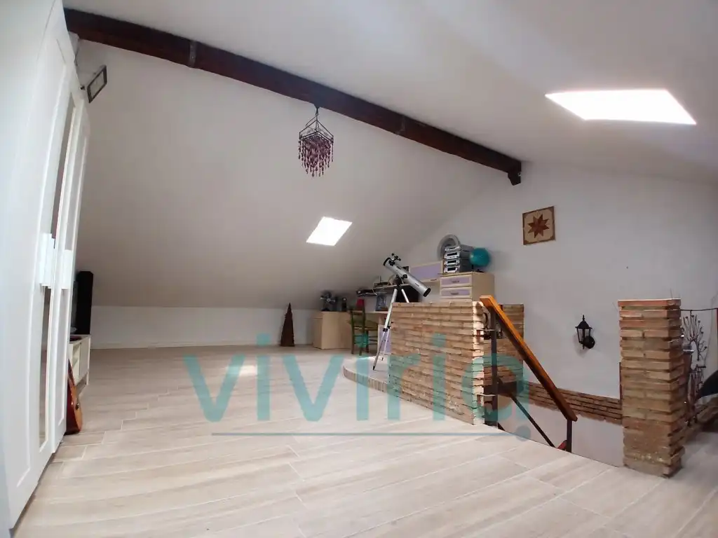 Sala d'estar de Casa adosada en venda en Rafelbuñol / Rafelbunyol, Valencia