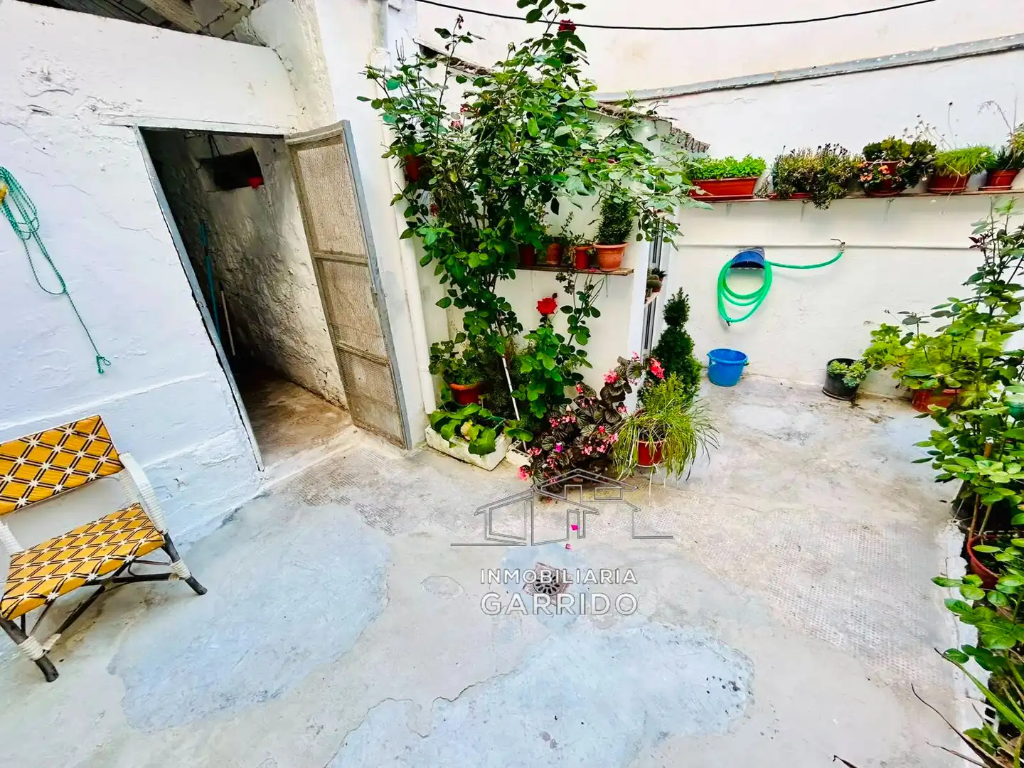 Balcony of Houses for sale in Úbeda  with Furnished, Oven and Washing machine
