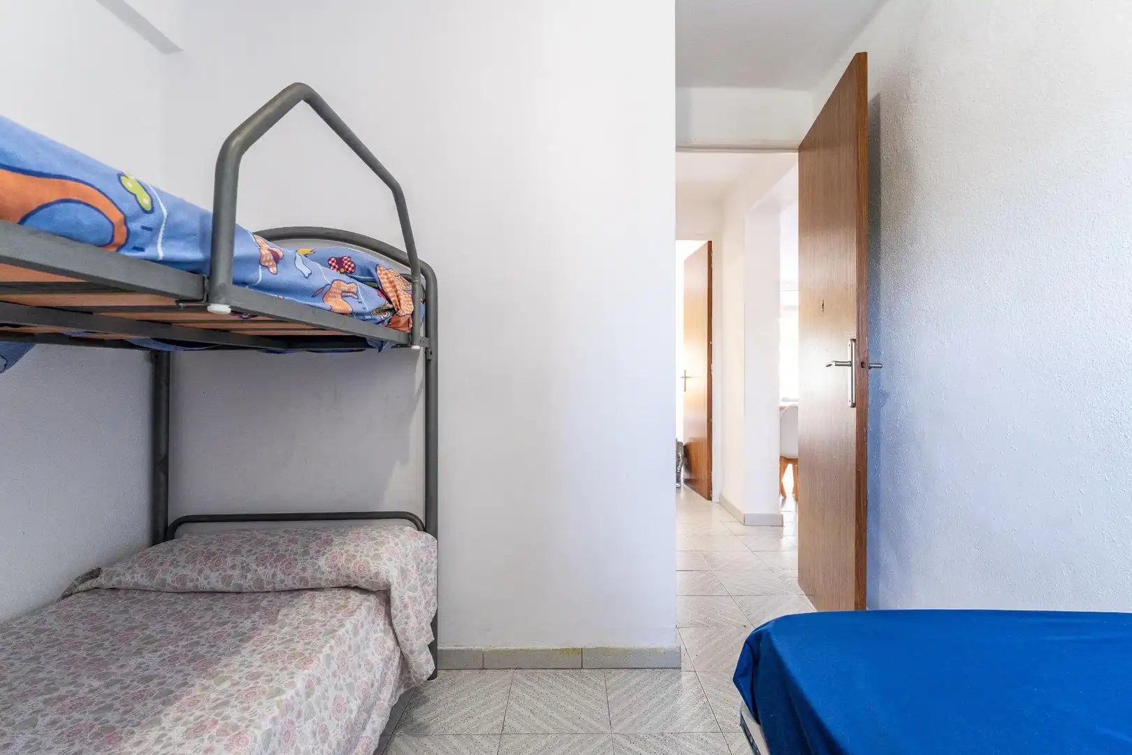 Schlafzimmer von Wohnungen zum Verkauf in Salou mit Privatgarten, Terrasse und Gemeinschaftspool