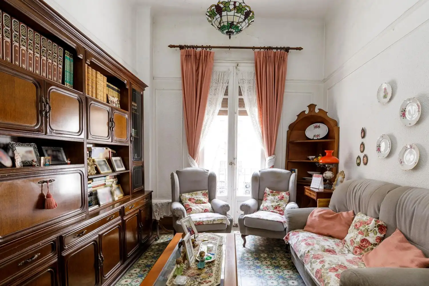 Sala de estar de Piso en venta en Zaragoza con Calefacción y Balcón