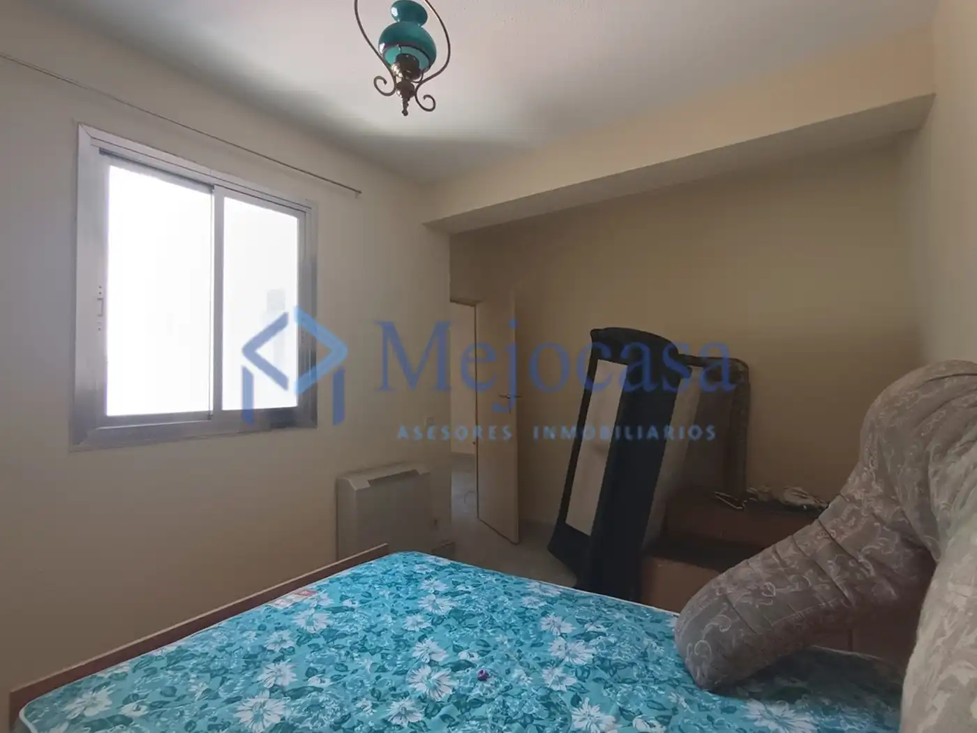 Habitación de Piso en venta en Madrid con Calefacción