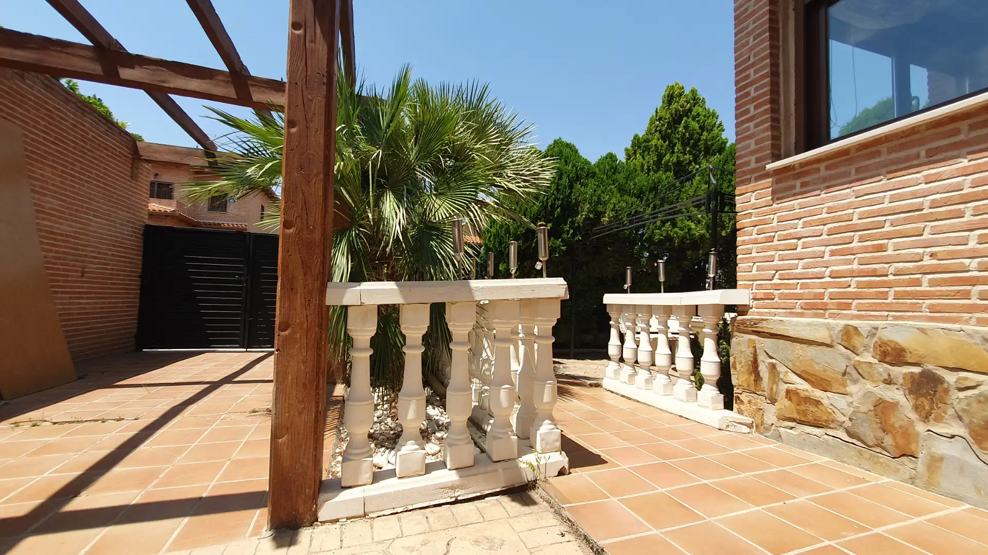 Terrassa de Casa adosada en venda en Olías del Rey amb Aire condicionat, Calefacció i Jardí privat