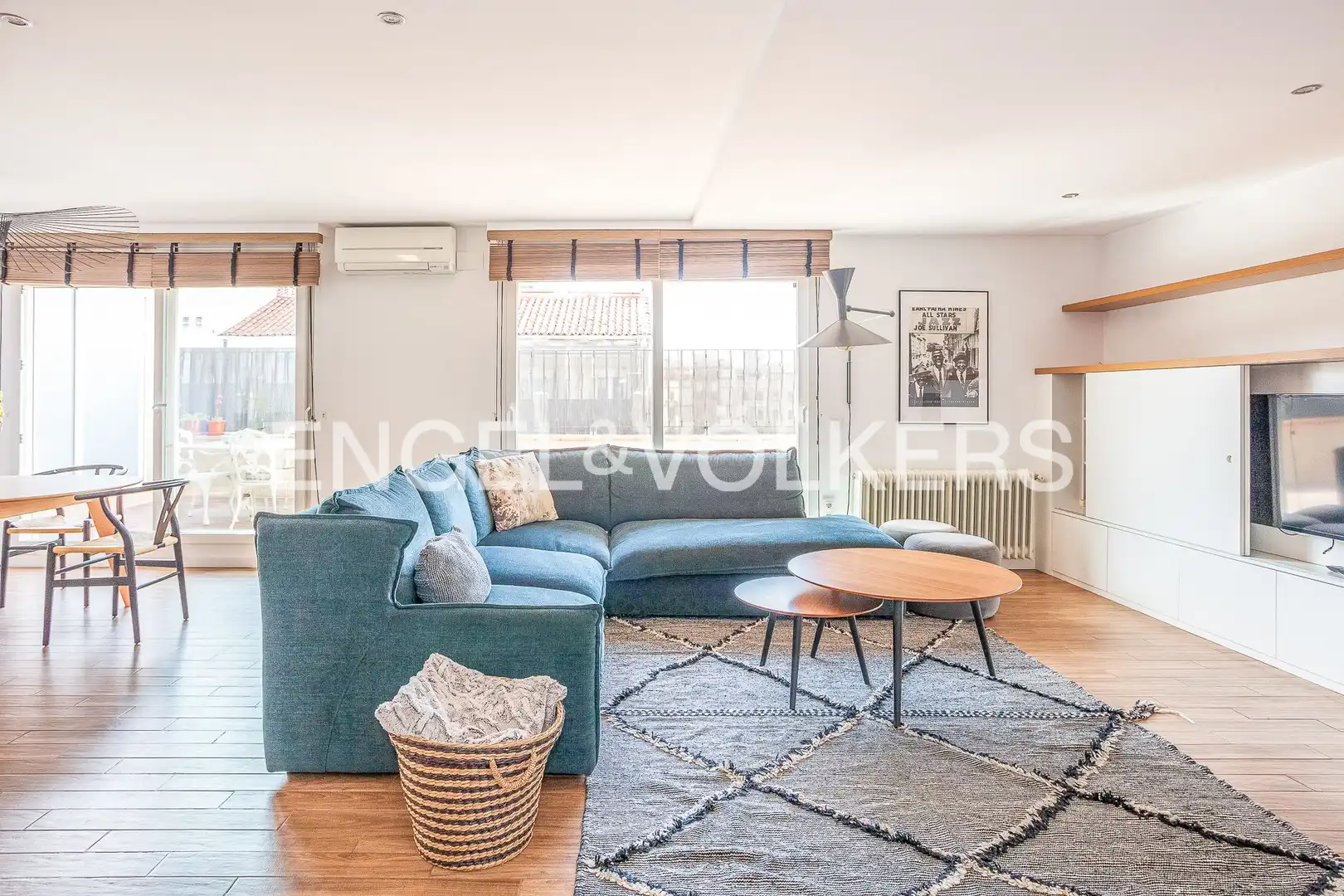Penthouse with lift to rent in Pedro Unanue, imagen 3