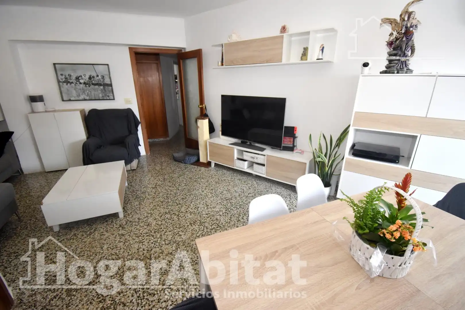Living room of Flat for sale in Castellón de la Plana / Castelló de la Plana  with Air Conditioner, Heating and Furnished