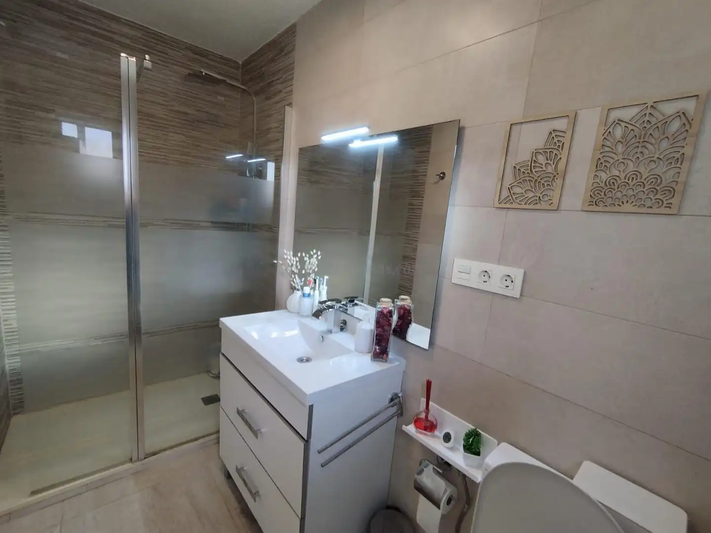Chalet con piscina en venta en Los Balcones - Los Altos, imagen 29