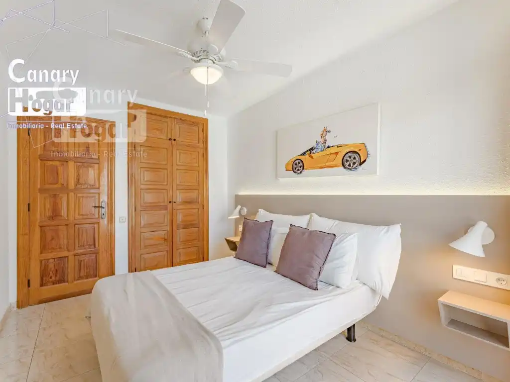Habitación de Casa o chalet en venta en Arona con Calefacción, Jardín privado y Balcón