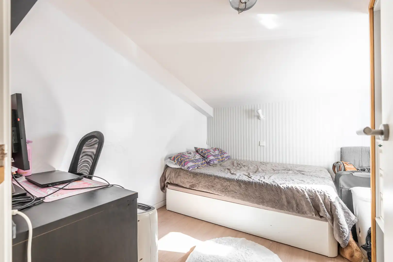 Habitación de Piso en venta en Madrid con Calefacción