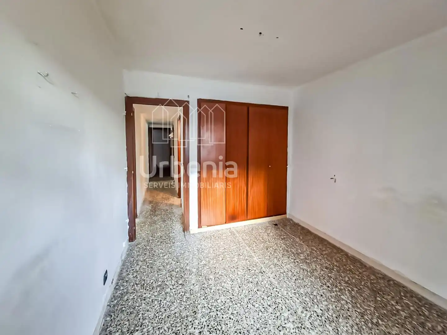 Habitación de Piso en venta en Premià de Mar con Calefacción, Terraza y Piscina