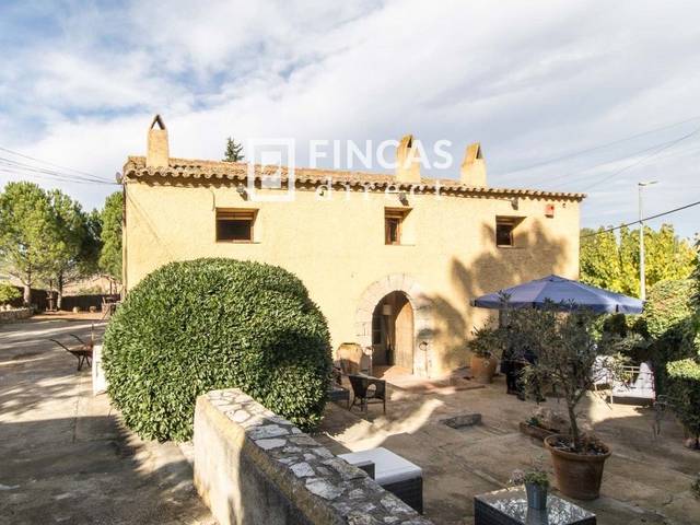 Finca rústica en Venta en Moreres en Subirats