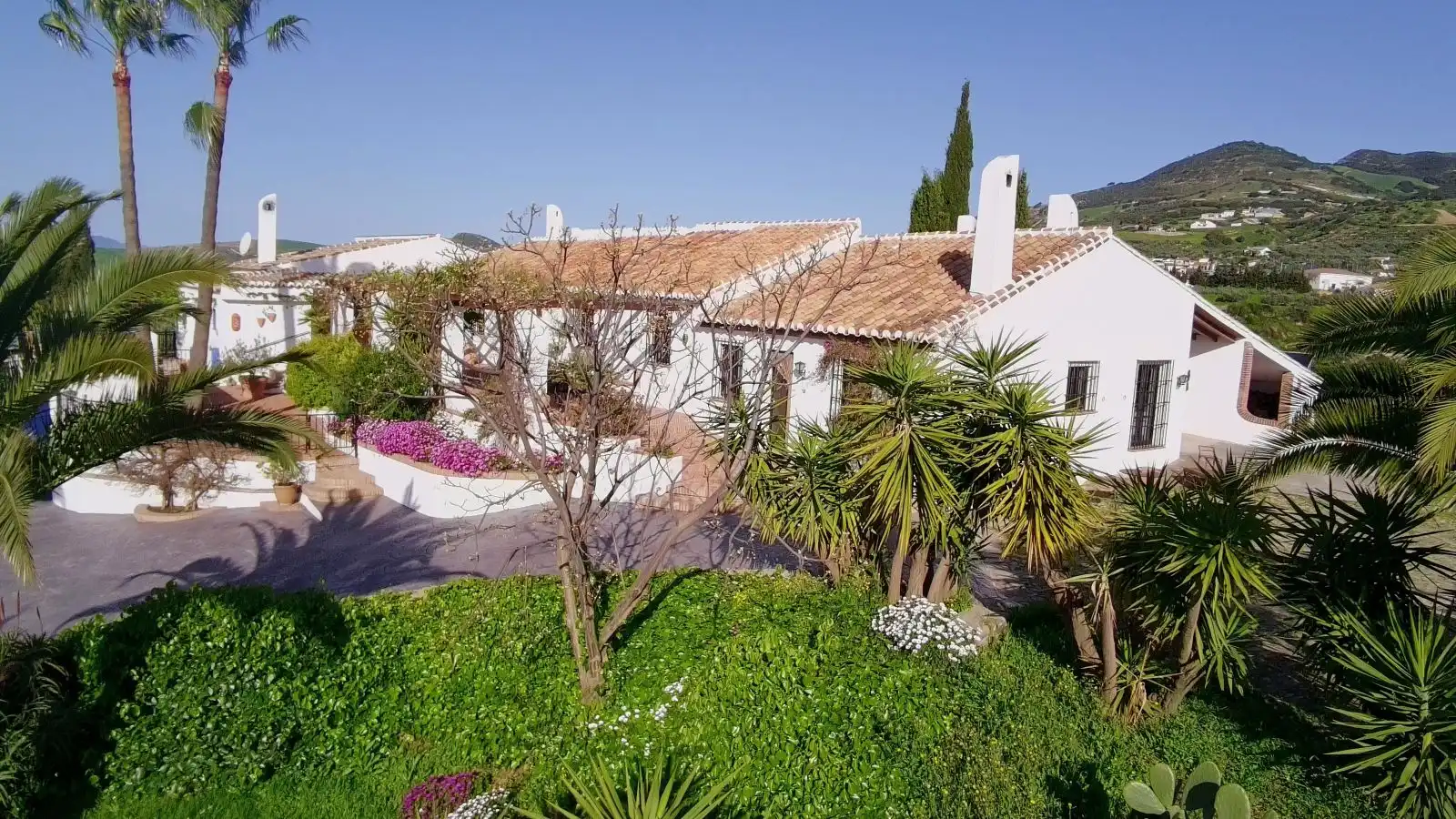 Außenansicht von Country house zum Verkauf in Villanueva de la Concepción mit Klimaanlage, Heizung und Privatgarten
