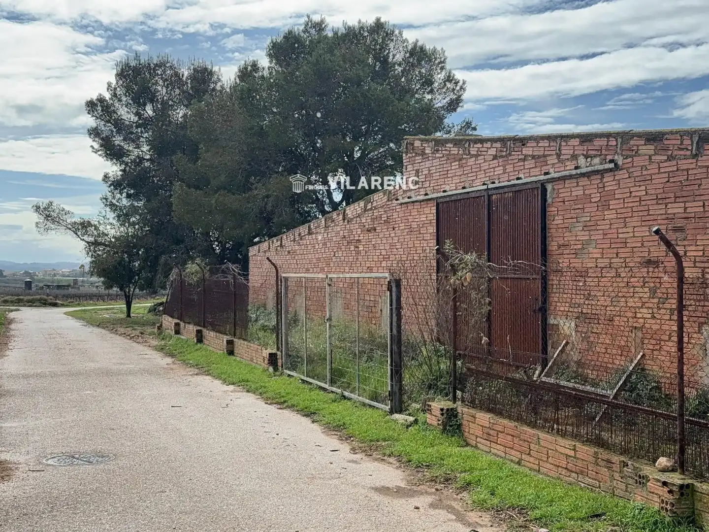 Rustikales Grundstück zum Verkauf in Sant Jaume dels Domenys