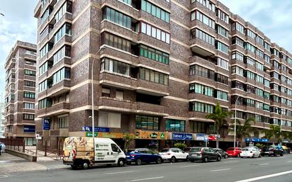 Vista exterior de Pis en venda en Las Palmas de Gran Canaria amb Balcó