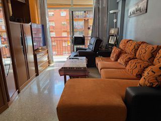 Living room of Flat for sale in  Barcelona Capital  with Air Conditioner, Heating and Balcony