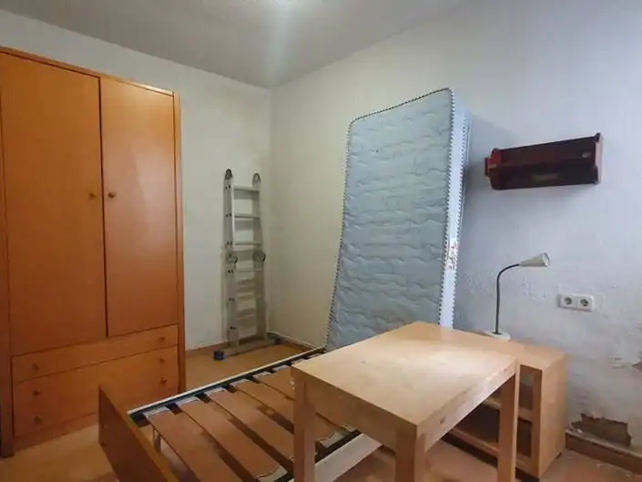 Flat with lift for sale in santa casilda 9, imagen 2