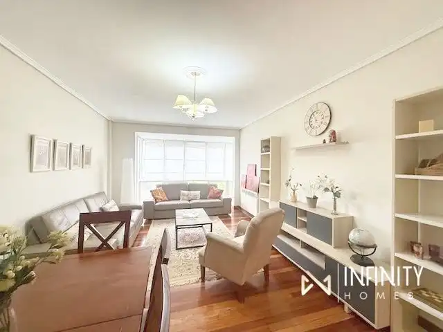 Living room of Flat for rent in Getxo   with Heating