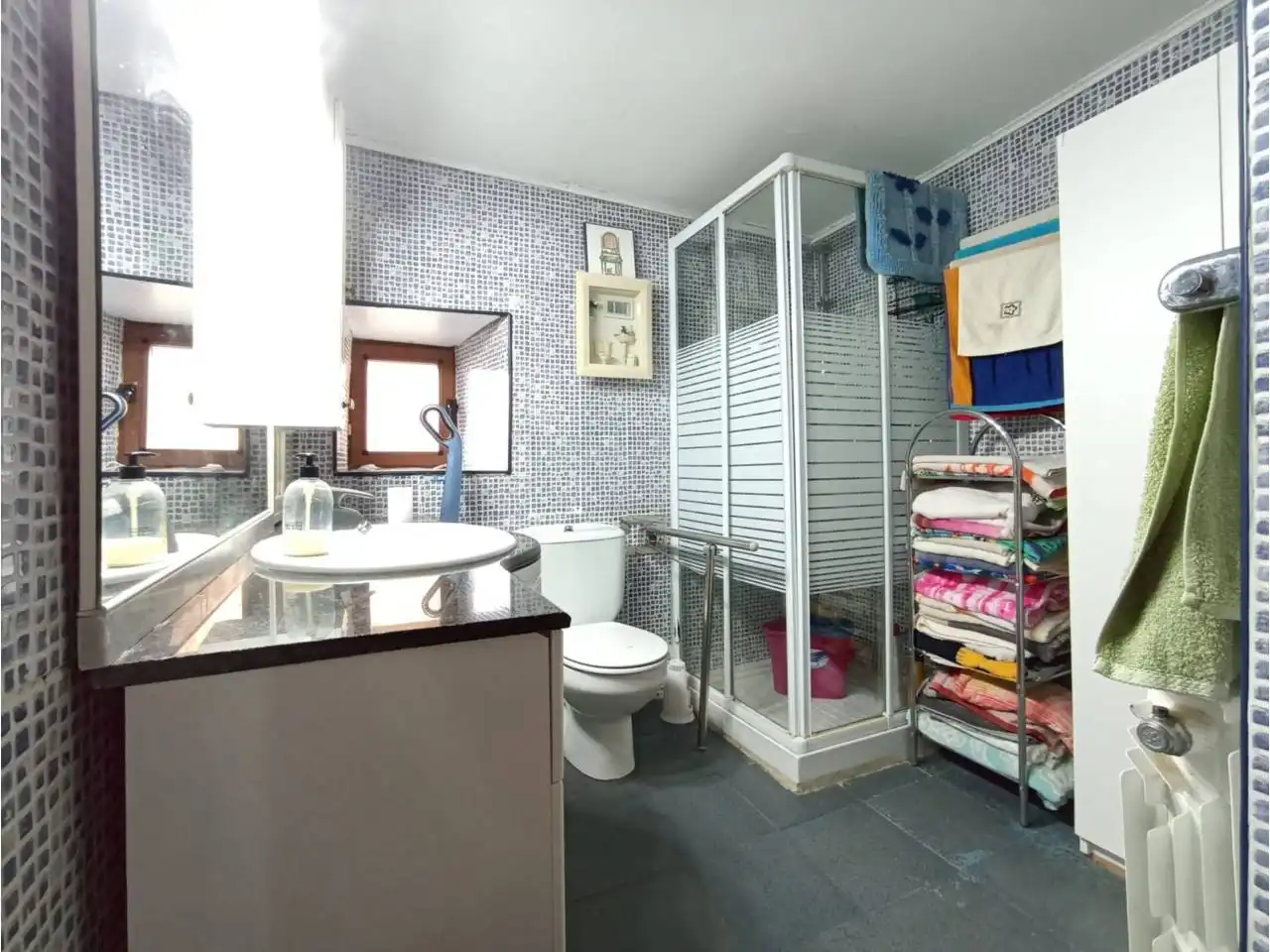 Baño de Casa o chalet en venta en Valle de Sedano con Calefacción