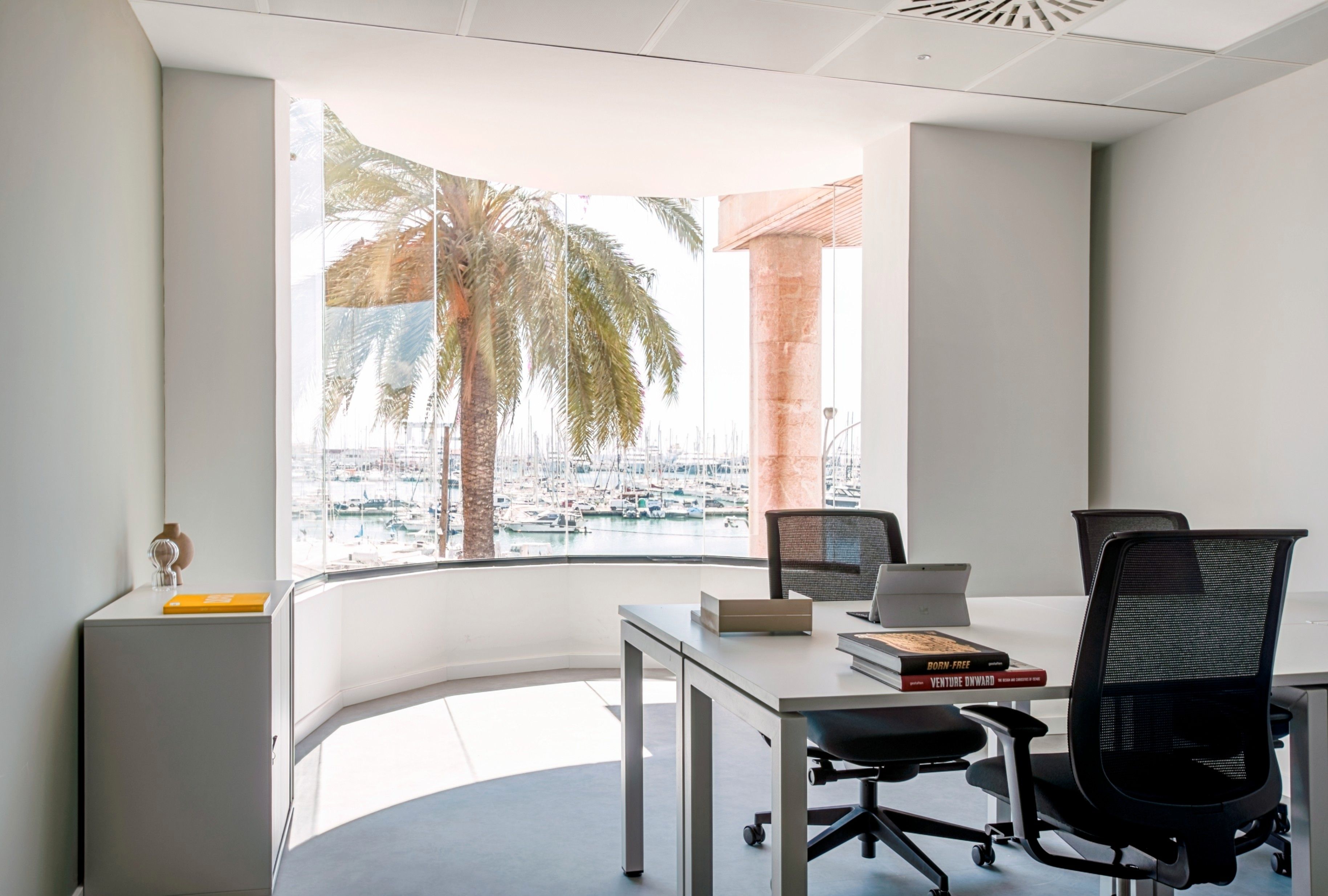 Office to rent in  Palma de Mallorca  with Air Conditioner, Heating and Furnished