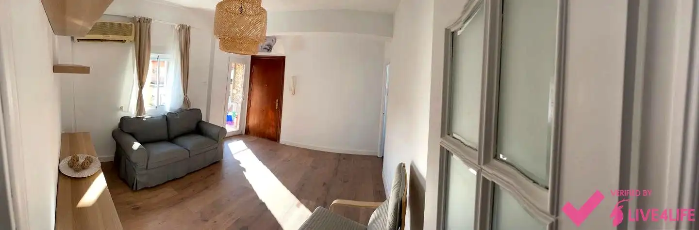 Piso de alquiler en Nalón, El Plantinar – Avda. La Paz - El Juncal