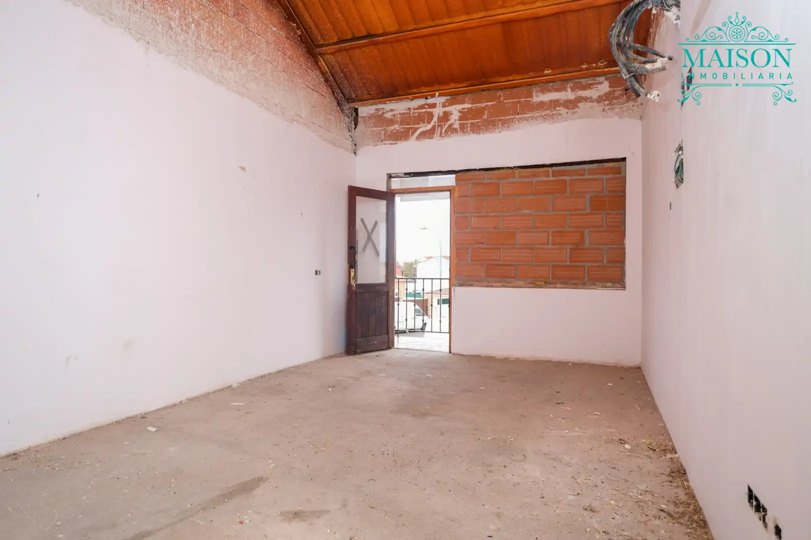 Commercial properties for sale in El Casar  with Terrace