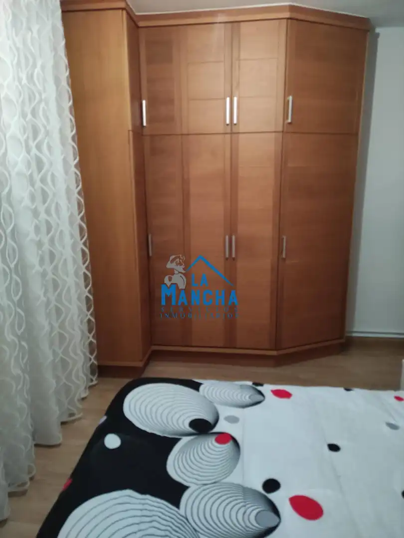 Dormitori de Pis en venda en Albacete amb Aire condicionat, Calefacció i Terrassa