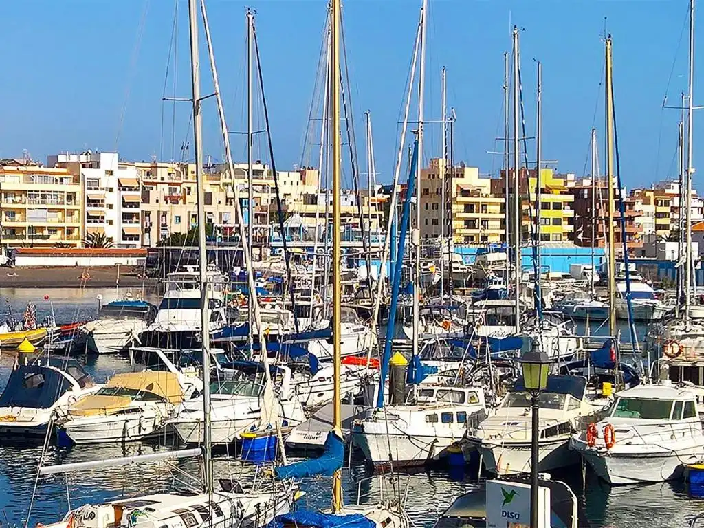 Vista exterior de Apartament de lloguer en Arona amb Moblat i Internet