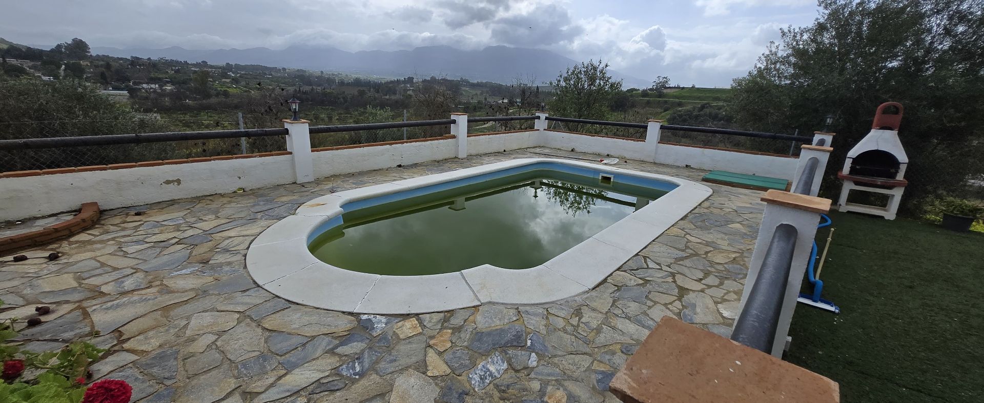 Piscina de Finca rústica en venda en Alhaurín El Grande amb Aire condicionat, Jardí privat i Piscina