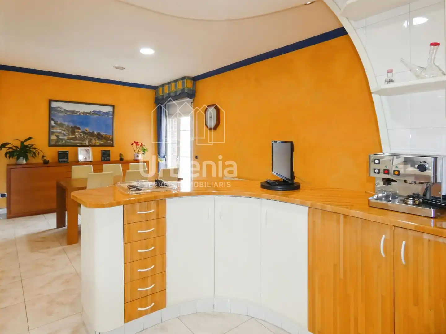 Cocina de Casa o chalet en venta en Premià de Mar con Aire acondicionado, Calefacción y Piscina