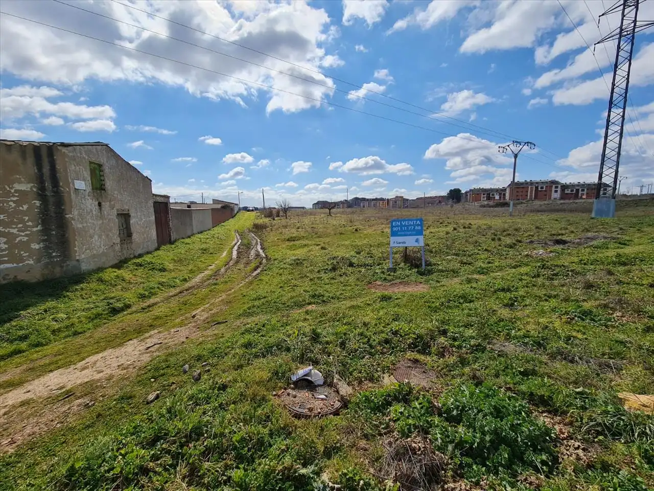 Residencial en venta en SAN BLAS, Urbanización Siglo XXI - Carretera de Villalpando