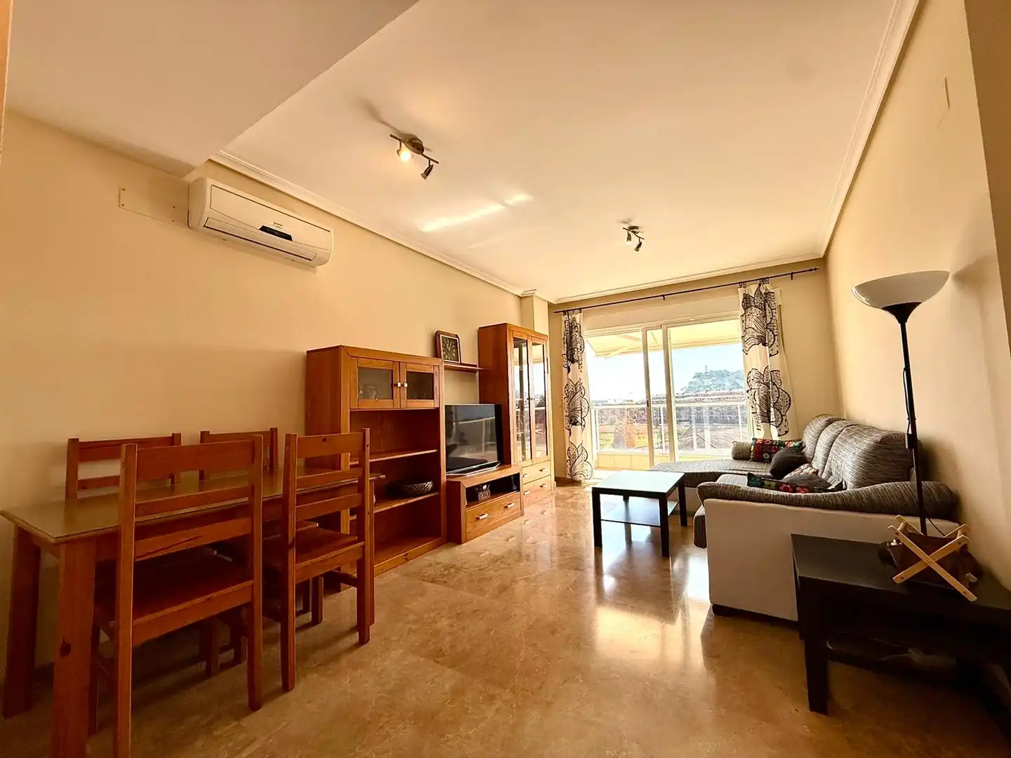 Sala de estar de Ático en venta en Dénia con Aire acondicionado, Calefacción y Terraza
