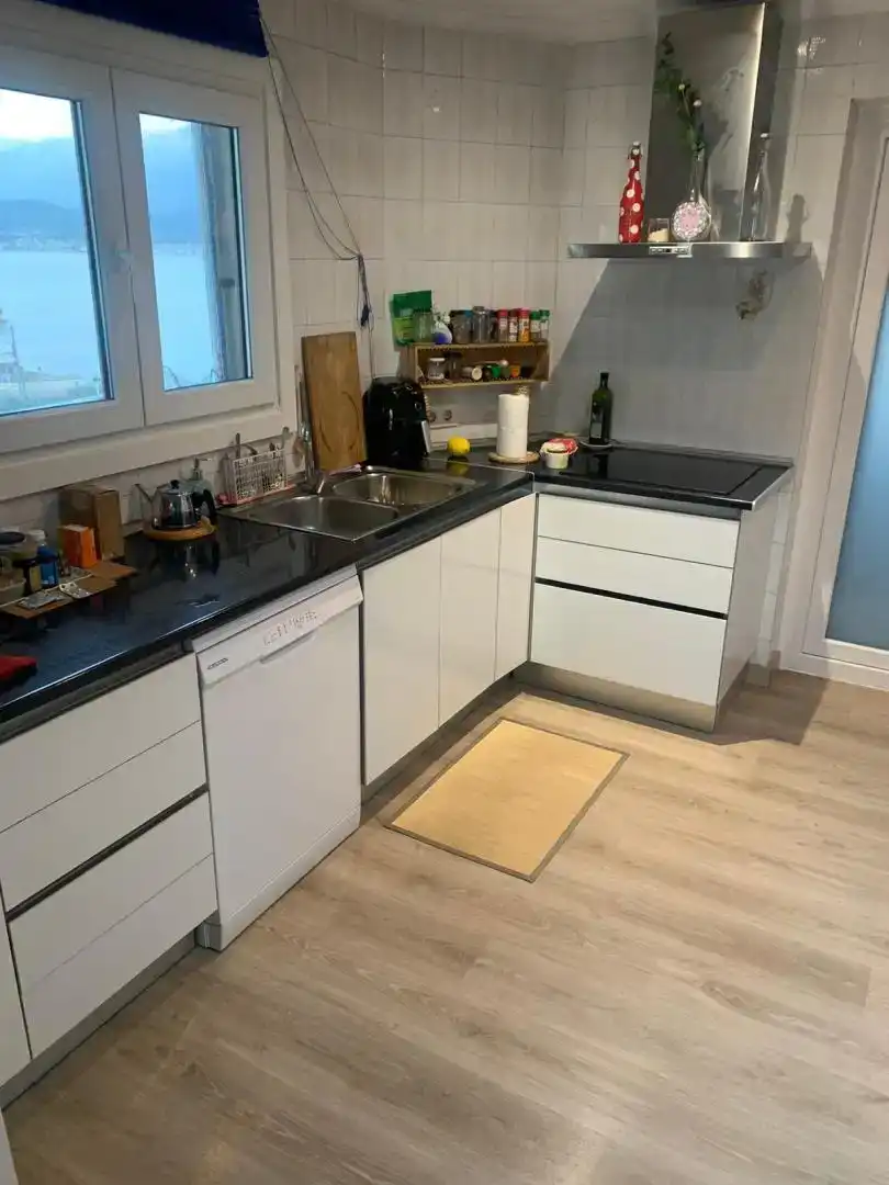 Kitchen of Attic for share in  Palma de Mallorca  with Parquet flooring, Storage room and Furnished