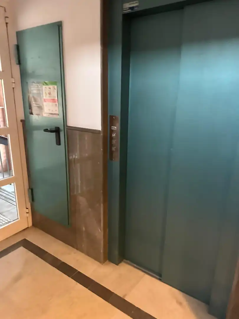 Piso en venta en Sevilla con Aire acondicionado, Jardín privado y Terraza