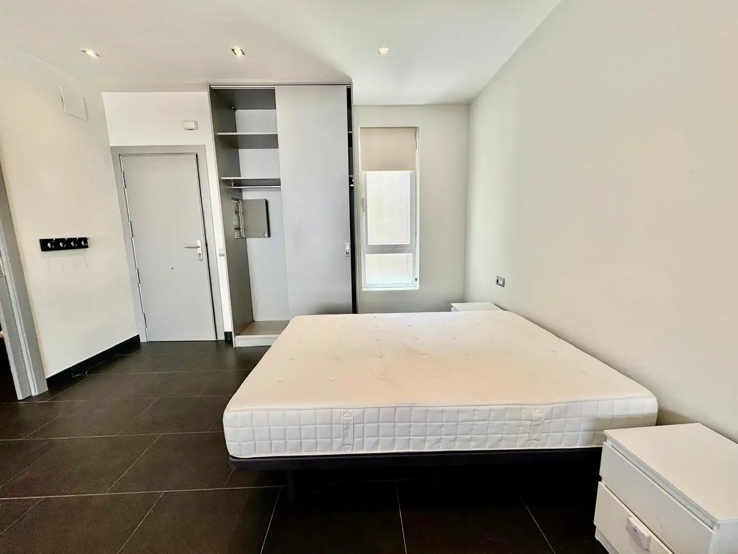 Schlafzimmer von Wohnung zur Miete in Barcelona mit Klimaanlage, Heizung und Abstellraum
