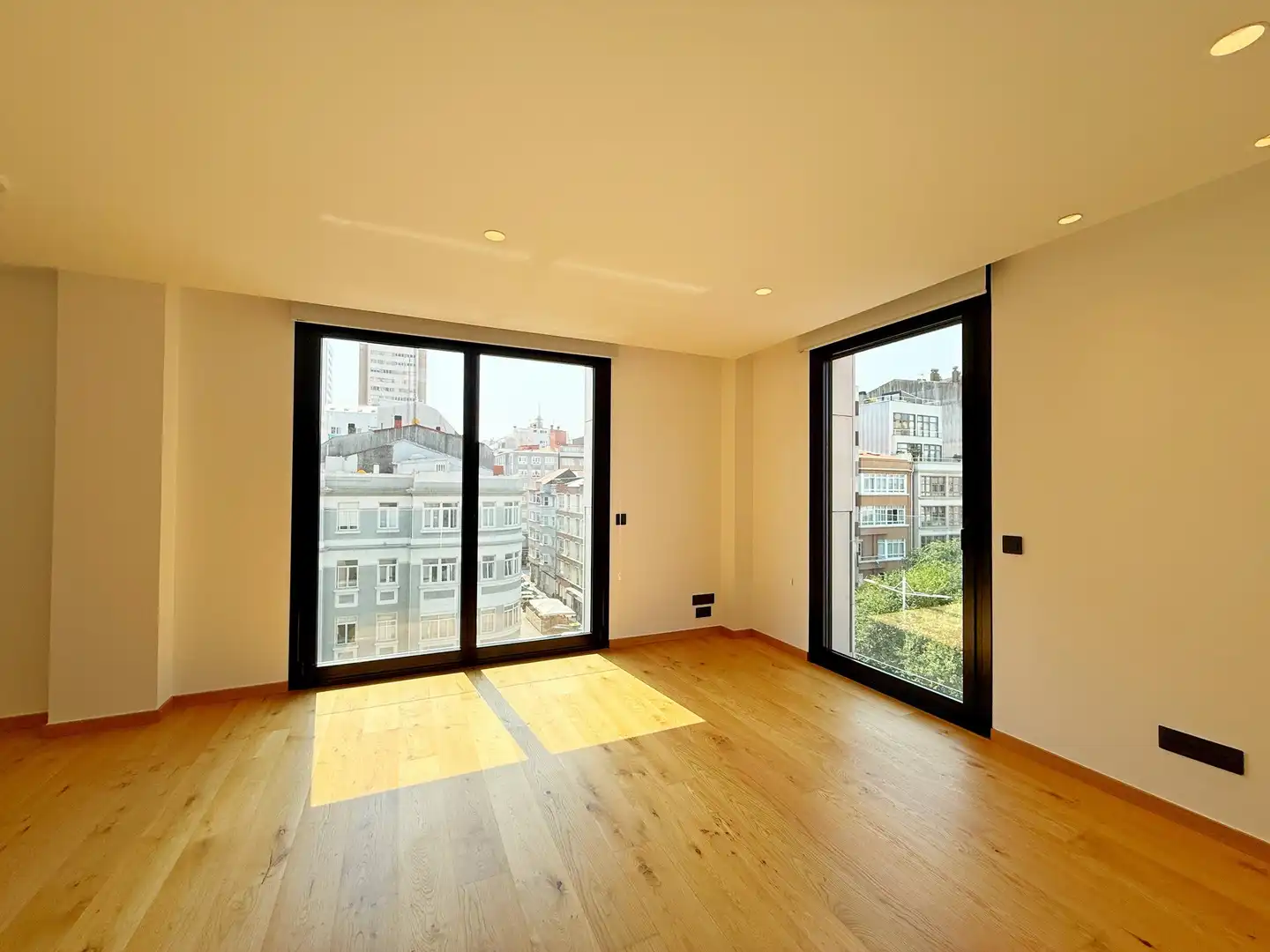 Wohnzimmer von Wohnung zur Miete in A Coruña Capital  mit Heizung