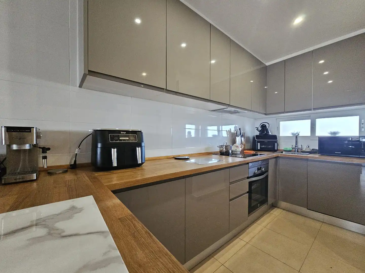 Cocina de Apartamento en venta en Alhama de Murcia con Aire acondicionado, Amueblado y Piscina comunitaria