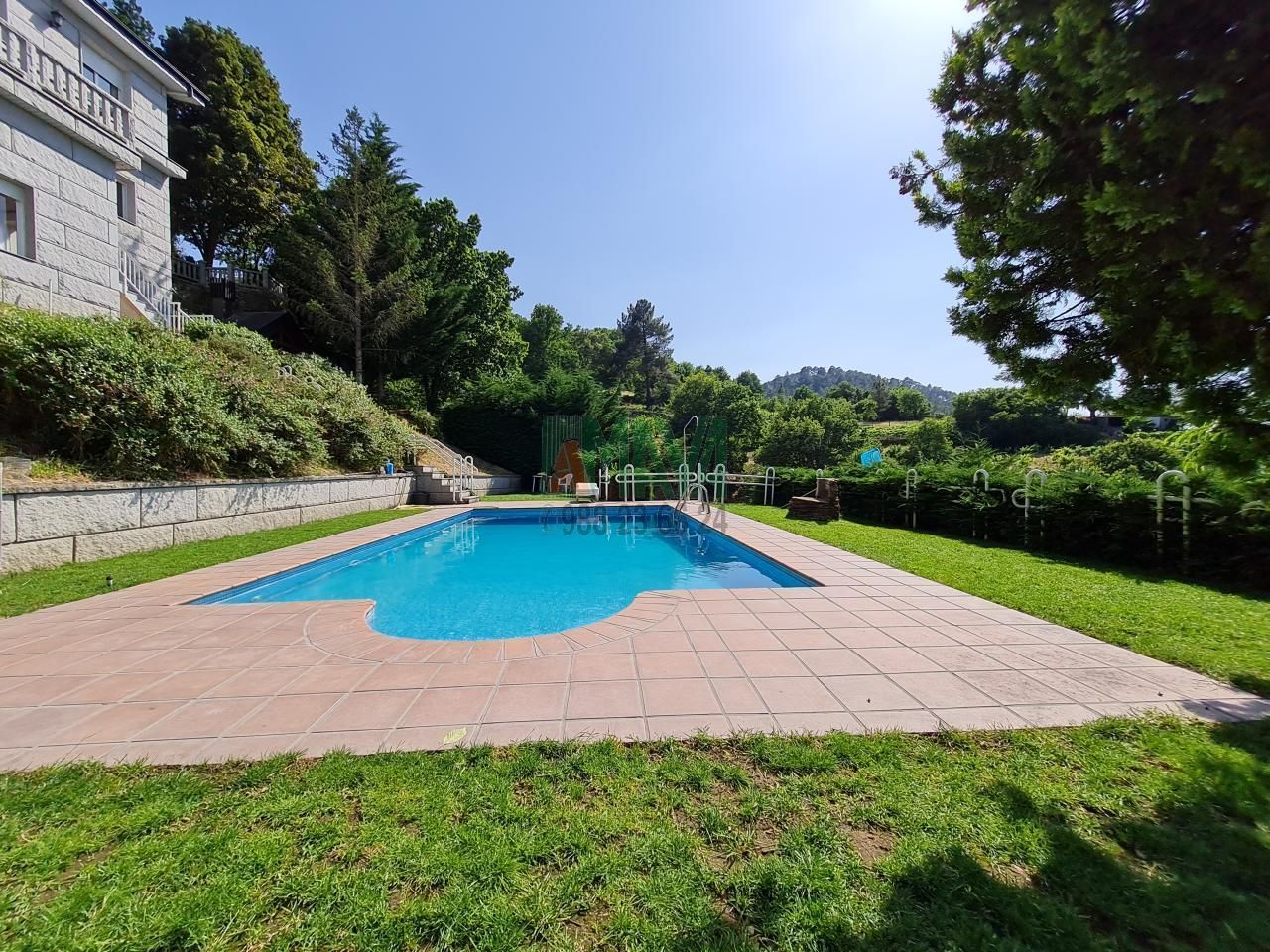Jardí de Casa o xalet en venda en Ourense Capital  amb Calefacció, Jardí privat i Parquet