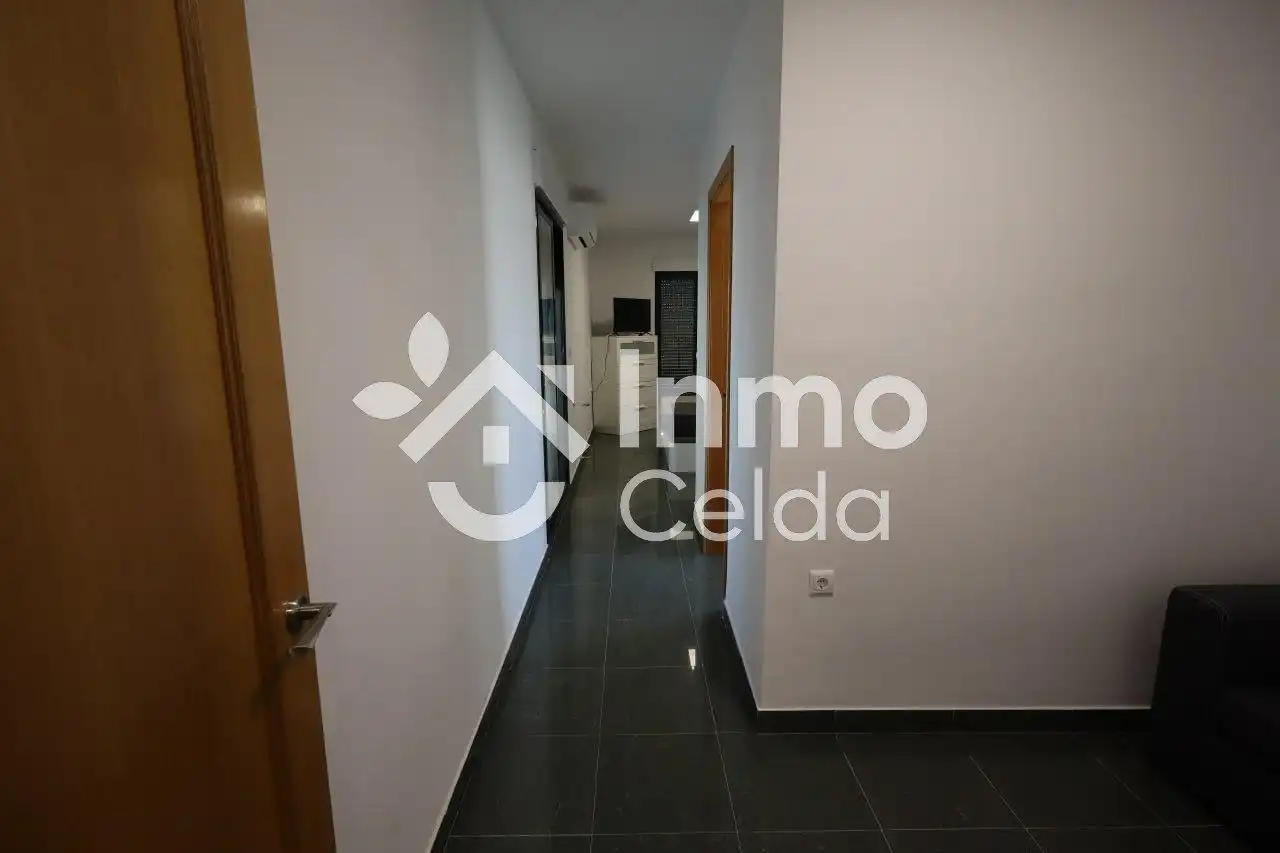 Casa adosada en venta en Chiva con Aire acondicionado, Calefacción y Terraza