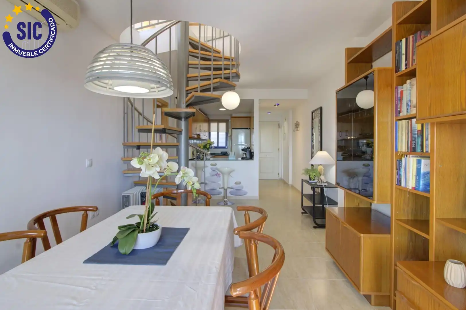 Esszimmer von Maisonette zum Verkauf in Nules mit Klimaanlage, Privatgarten und Terrasse