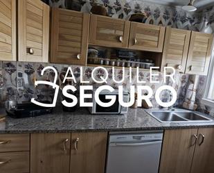 Kitchen of Flat to rent in  Sevilla Capital  with Air Conditioner, Terrace and Furnished