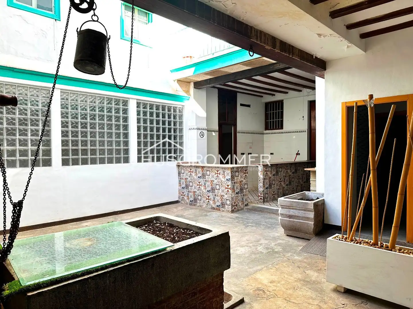 Local de alquiler en Sant Miquel, 24, Centro