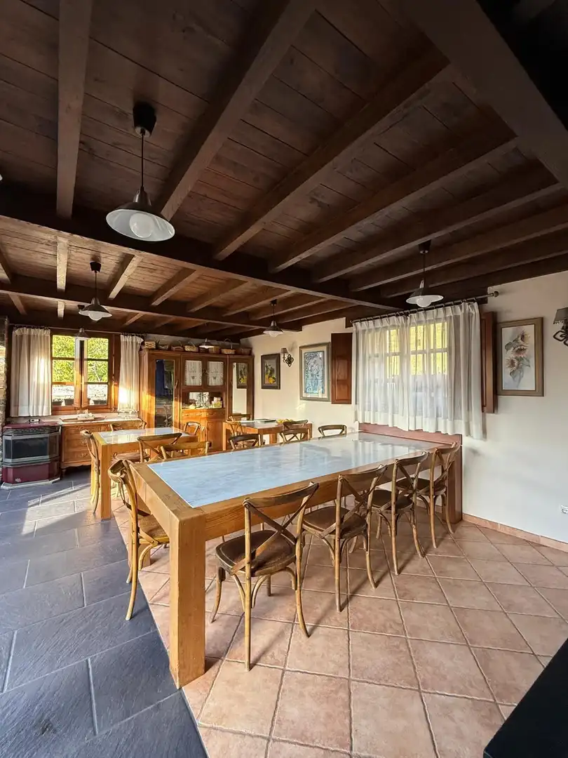 Comedor de Finca rústica en venta en Monfero con Calefacción, Jardín privado y Amueblado