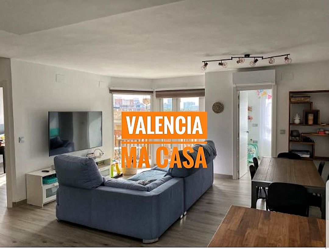 Vista exterior de Pis de lloguer en  Valencia Capital amb Aire condicionat, Calefacció i Moblat
