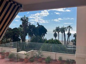 Vista exterior de Pis de lloguer en Málaga Capital amb Aire condicionat, Jardí privat i Terrassa