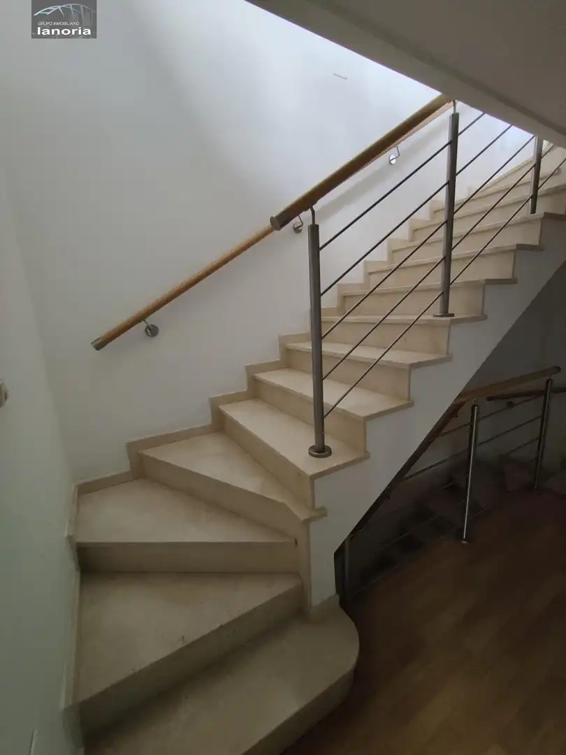 Casa adosada en venta en Albacete con Aire acondicionado, Calefacción y Terraza