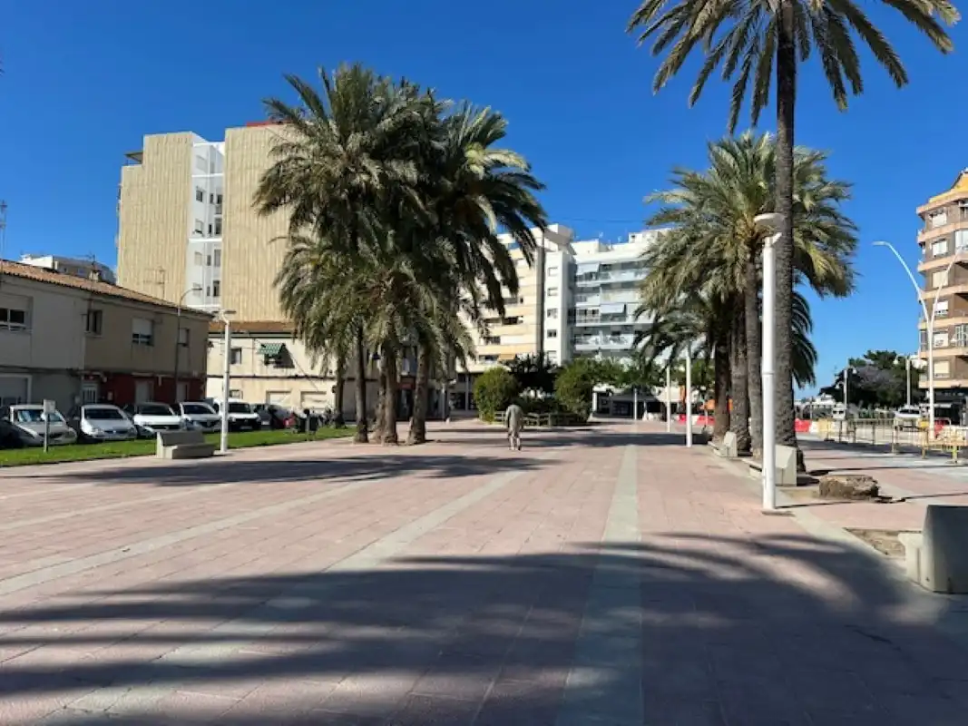 Vista exterior de Piso en venta en Gandia con Amueblado