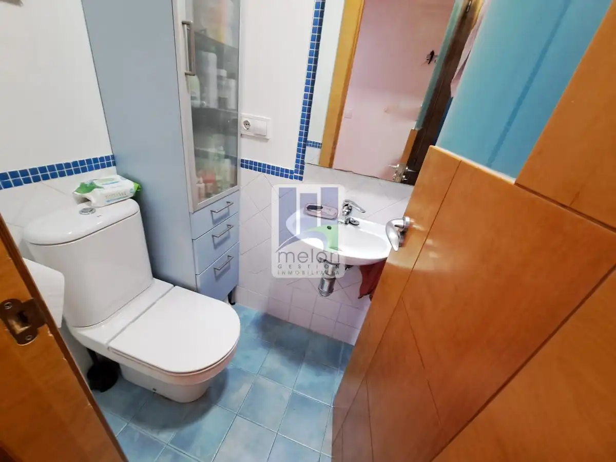 Bany de Pis en venda en Burgos amb Traster
