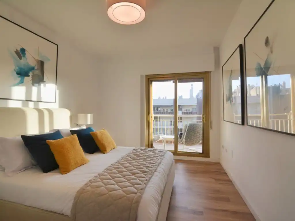 Habitación de Ático en venta en Fuengirola con Aire acondicionado, Terraza y Amueblado