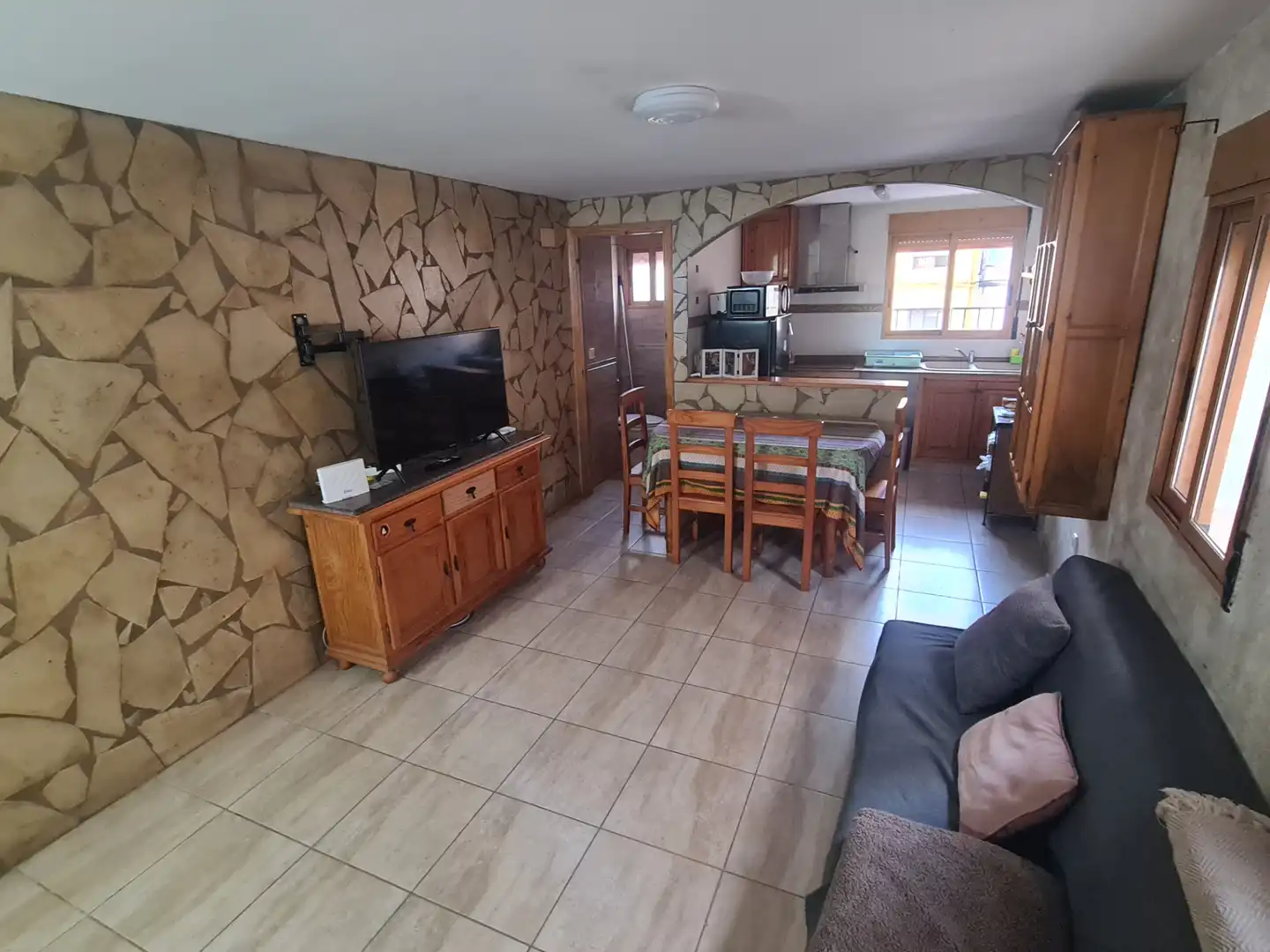Sala de estar de Casa adosada en venta en Vinaròs con Terraza, Amueblado y Horno