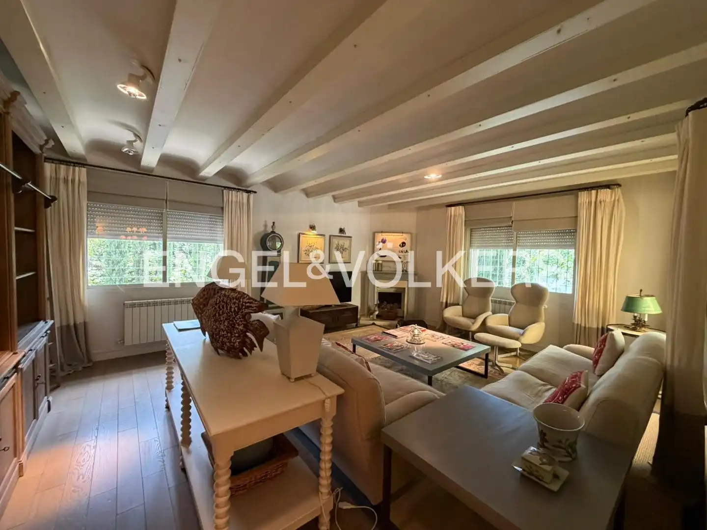 Sala de estar de Casa o chalet de alquiler en Soto del Real con Aire acondicionado, Calefacción y Jardín privado